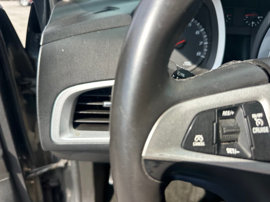2015 Chevrolet Equinox LT-11