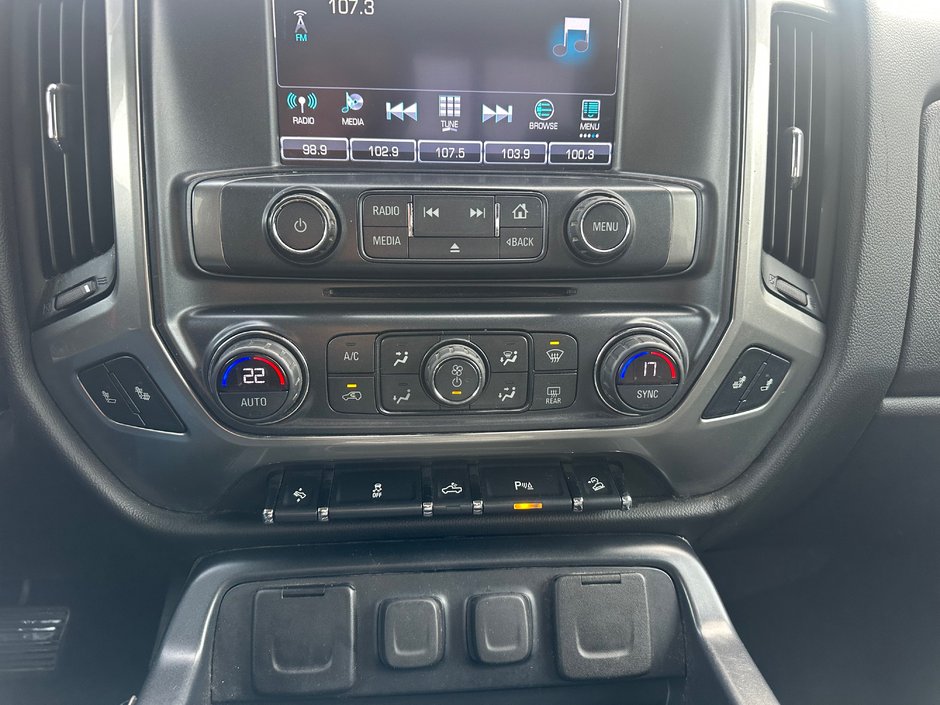 Chevrolet Silverado 1500 Z71 LT 2018-14