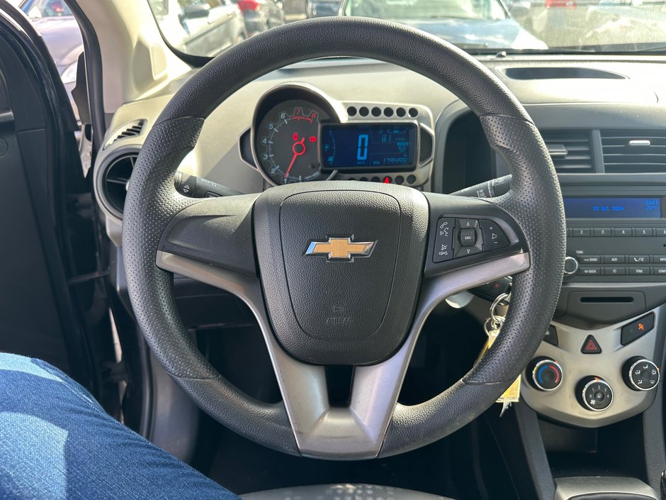 2013 Chevrolet Sonic LS-8