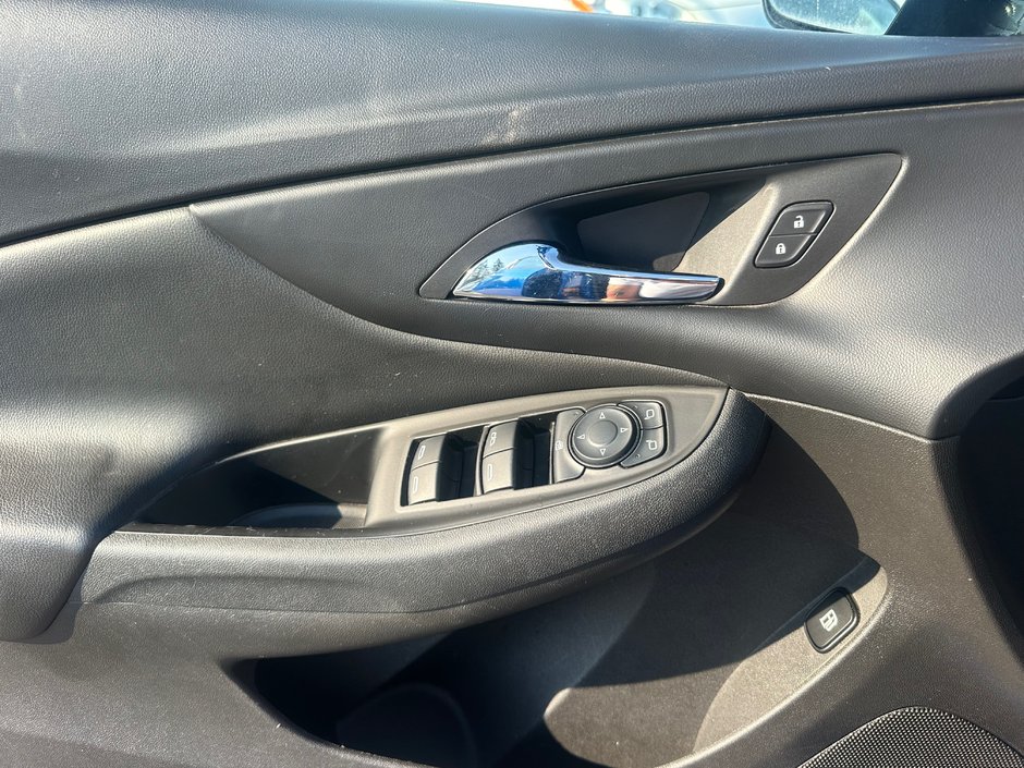 Chevrolet Volt LT 2017-8