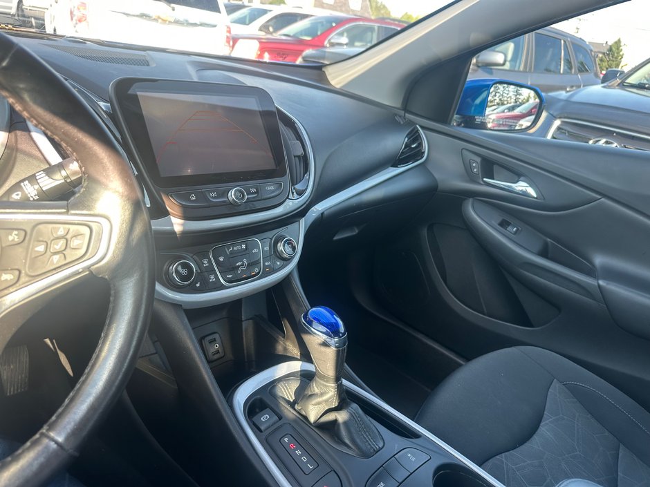 Chevrolet Volt LT 2017-9