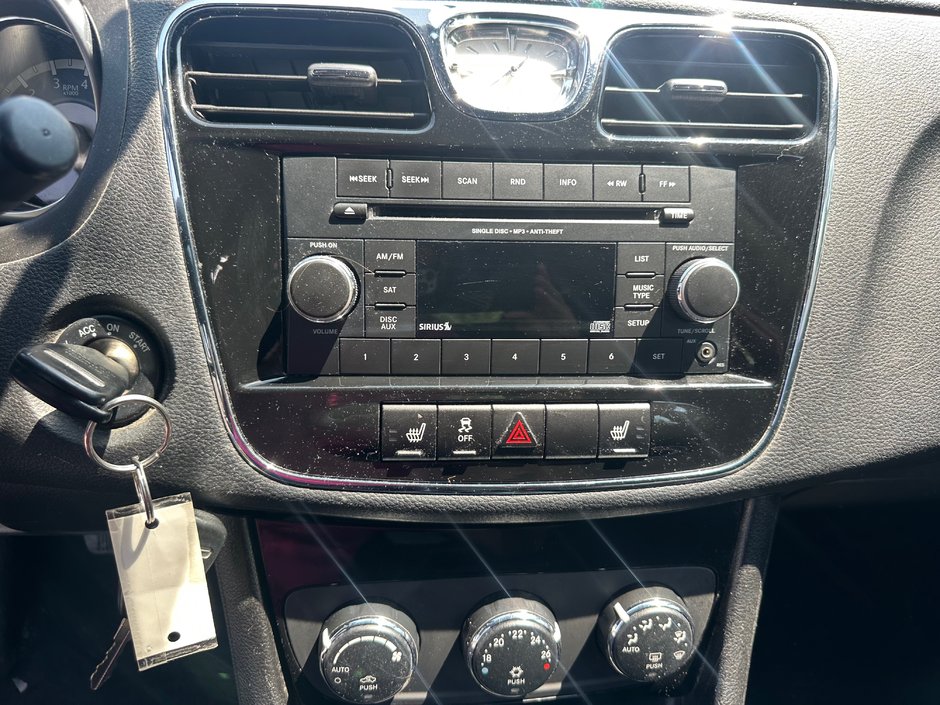 Chrysler 200 Touring 2013-18