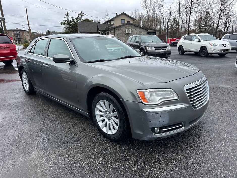 Chrysler 300 Touring 2012-0