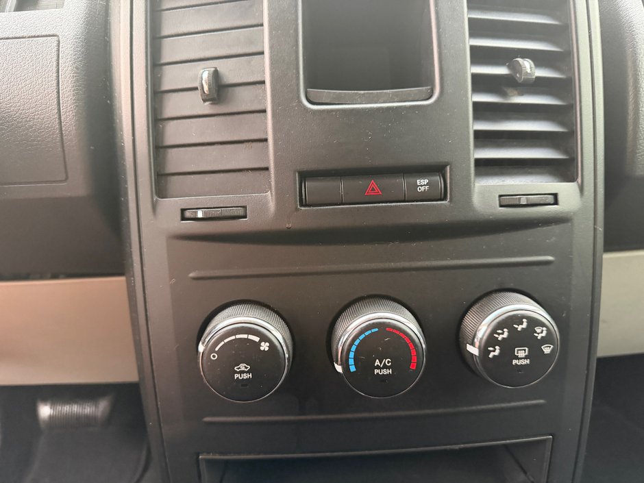 Dodge Grand Caravan SE 2010-13