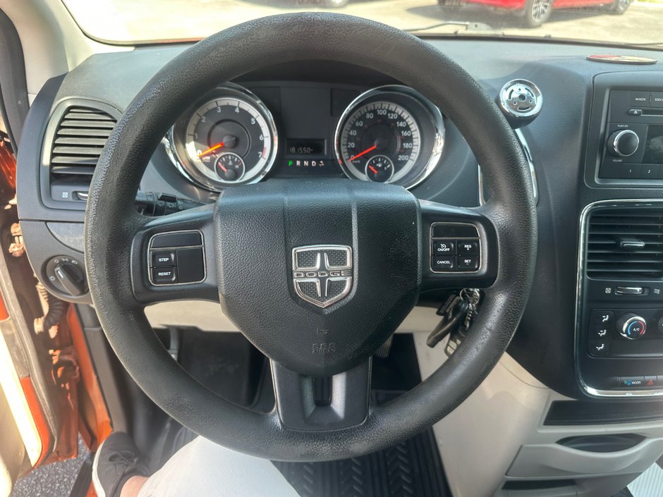 Dodge Grand Caravan SXT 2011-7