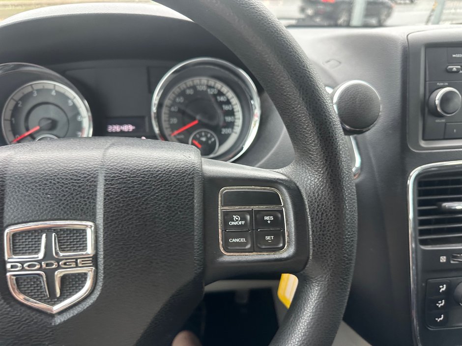 Dodge Grand Caravan SE 2012-10