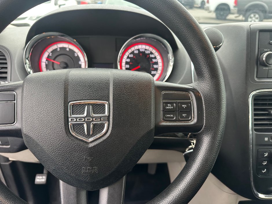 2013 Dodge Grand Caravan SE-10