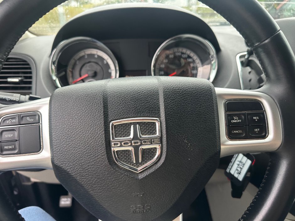 Dodge Grand Caravan SXT 2014-11