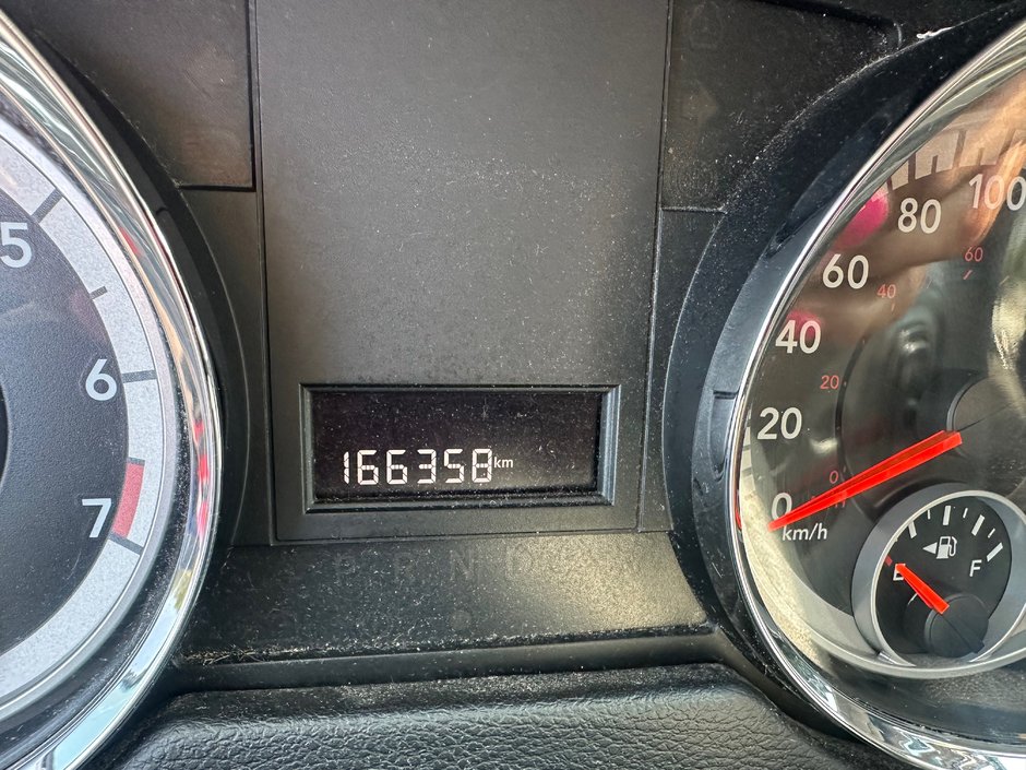 Dodge Grand Caravan SXT 2015-8