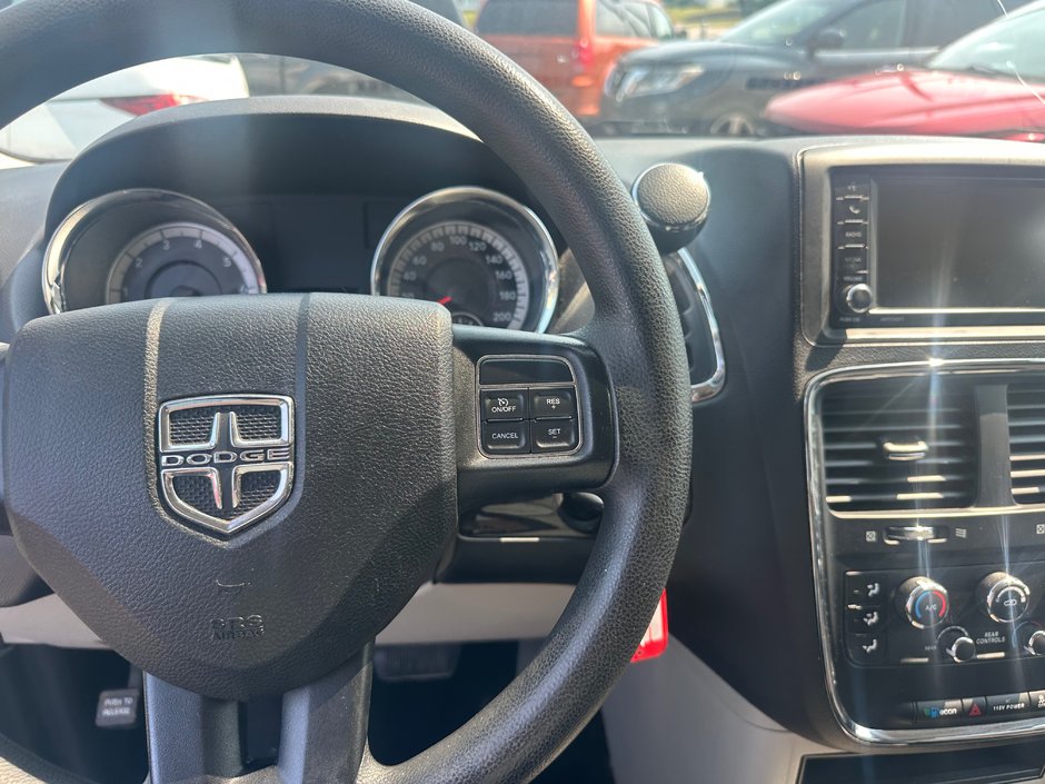 Dodge Grand Caravan SXT 2015-11