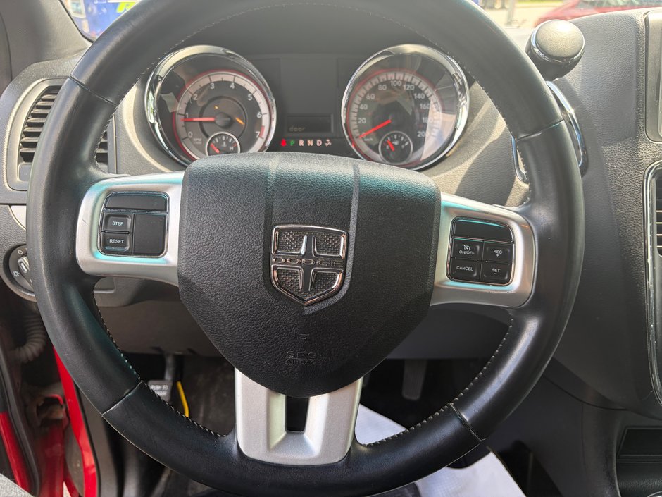 Dodge Grand Caravan SXT 2016-9