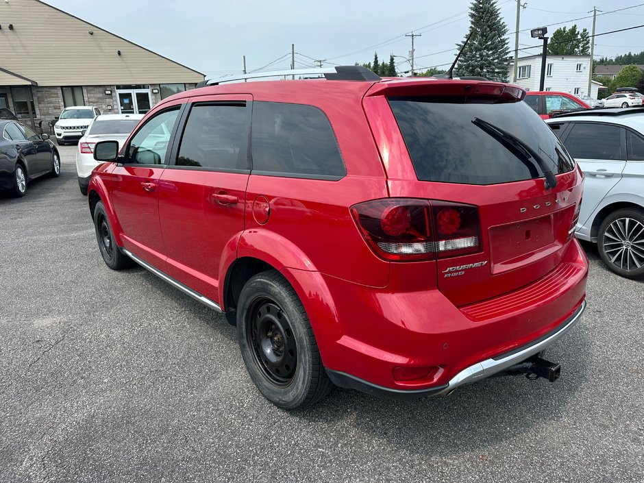 2016 Dodge Journey Crossroad AWD-2