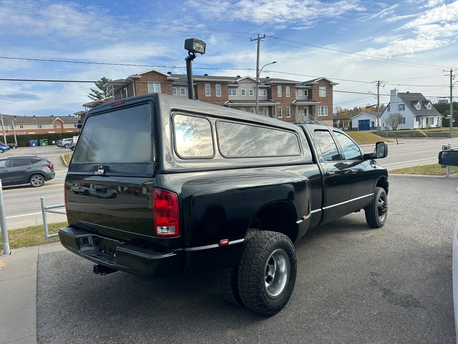 2004 Dodge Ram 3500 SLT-2