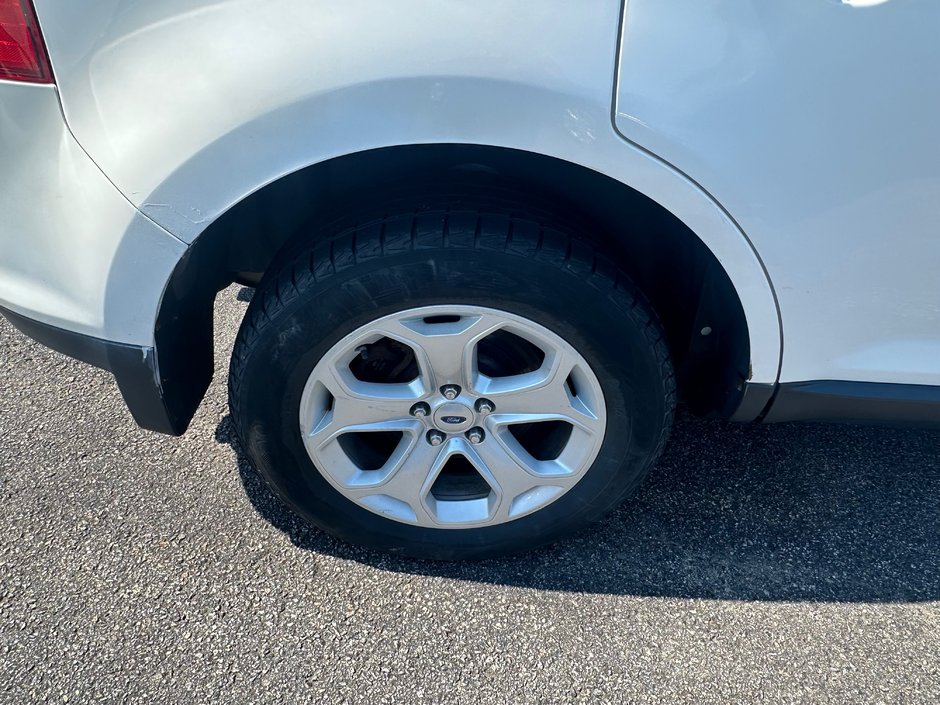 2013 Ford Edge SEL AWD-4