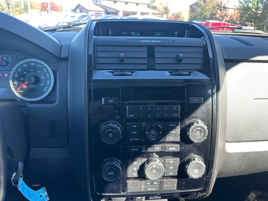 Ford Escape Limited 2011-11