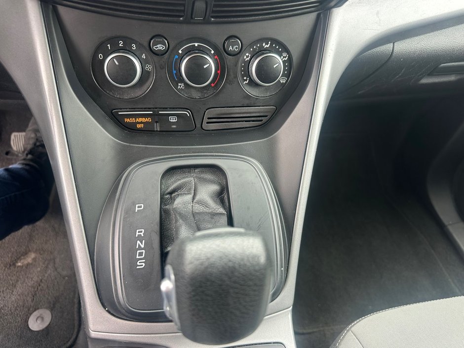 2015 Ford Escape SE-12
