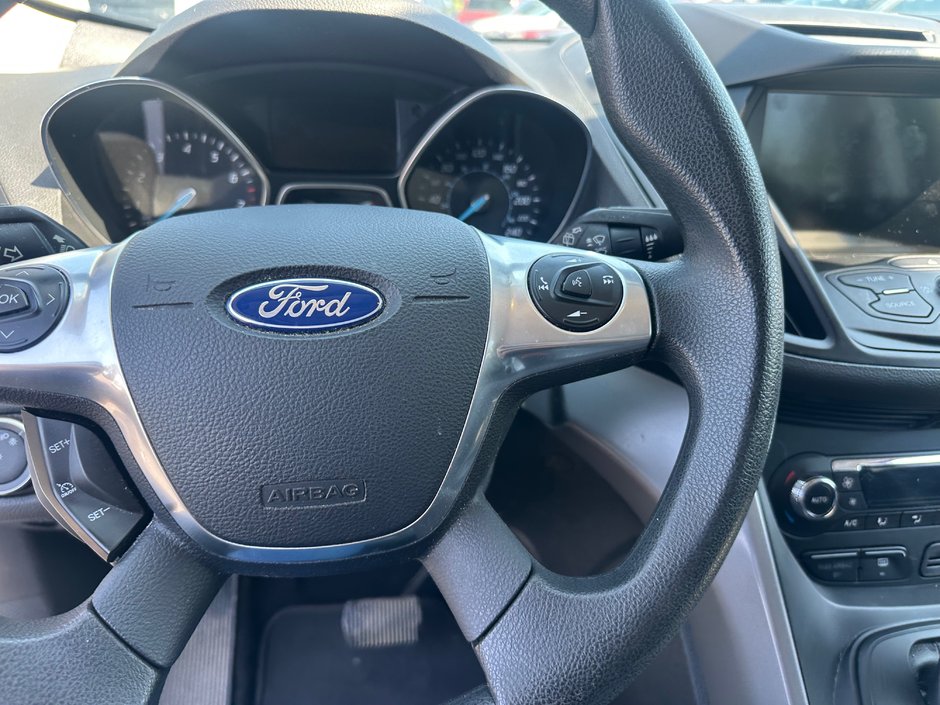 2016 Ford Escape SE-11