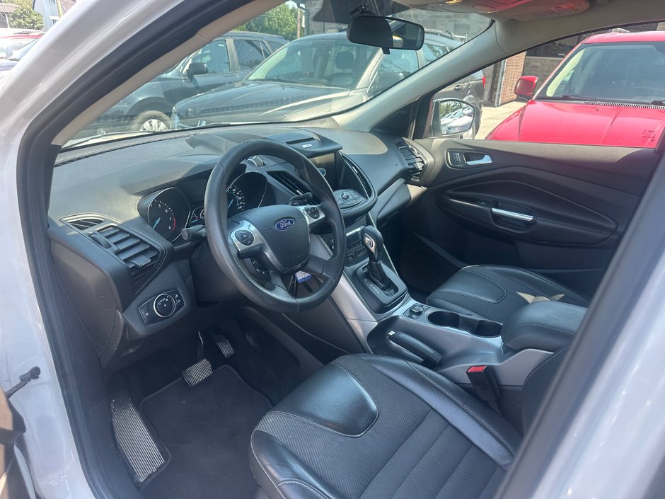 2016 Ford Escape SE-18