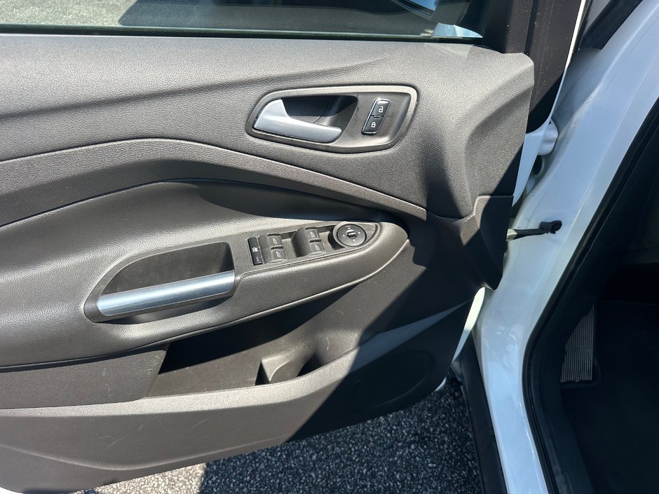 2016 Ford Escape SE-7