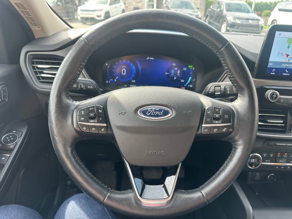 2020 Ford Escape Titanium Hybrid-11