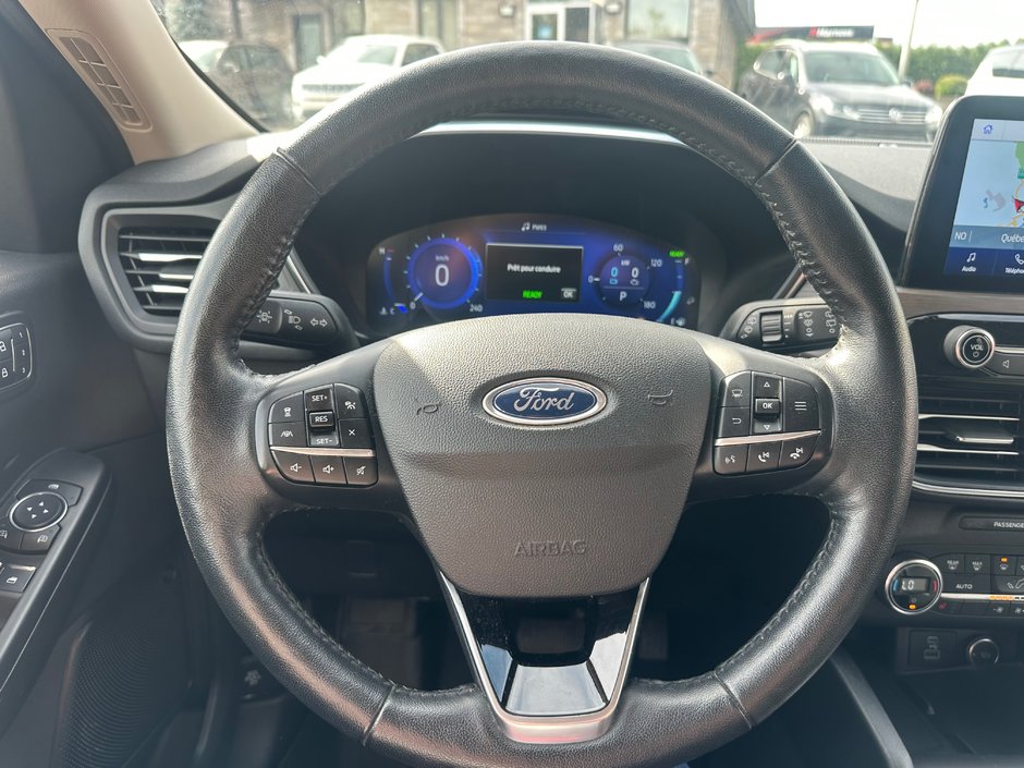 2020 Ford Escape Titanium Hybrid-21