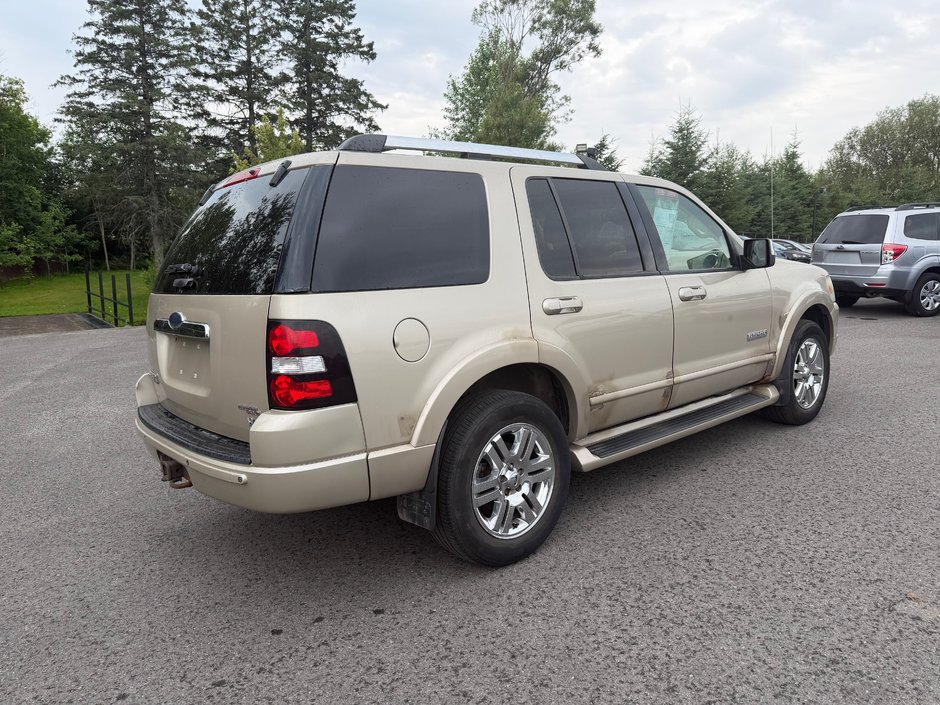 Ford Explorer Limited 2006-3