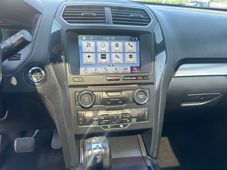 Ford Explorer XLT AWD 2018-15