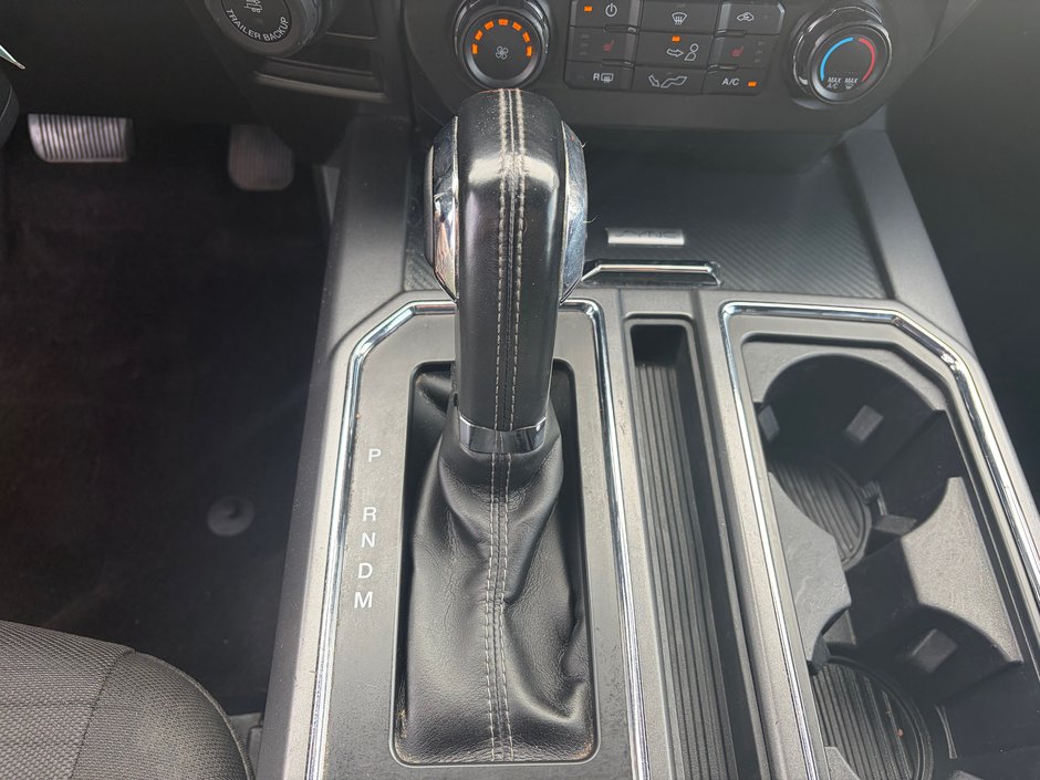 2018 Ford F-150 XLT-19
