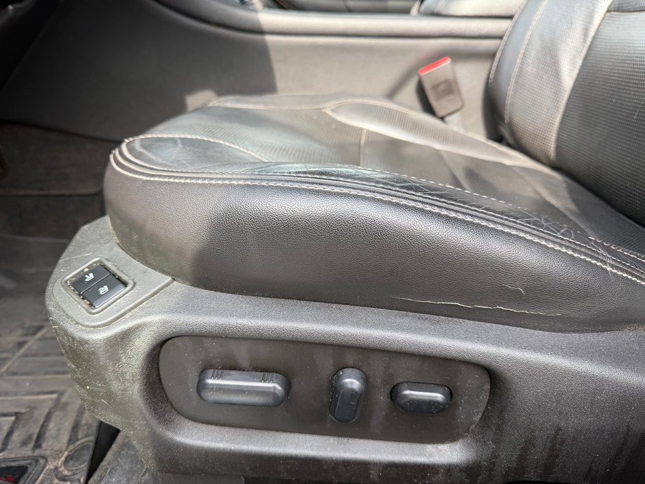 Ford Taurus LIMITED 2015-11