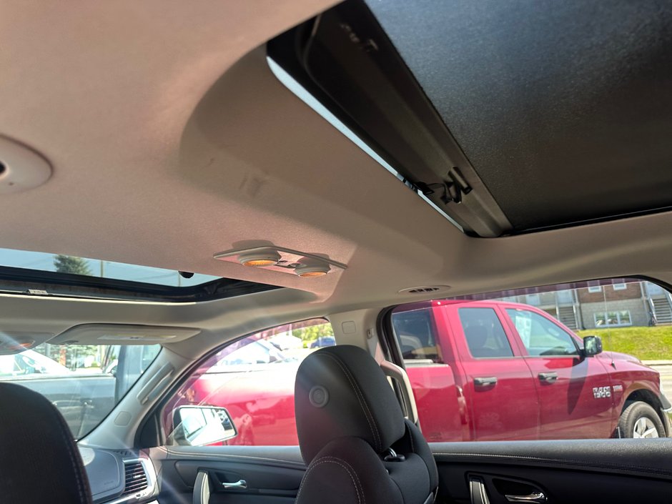 GMC Acadia SLE2 AWD 2013-8