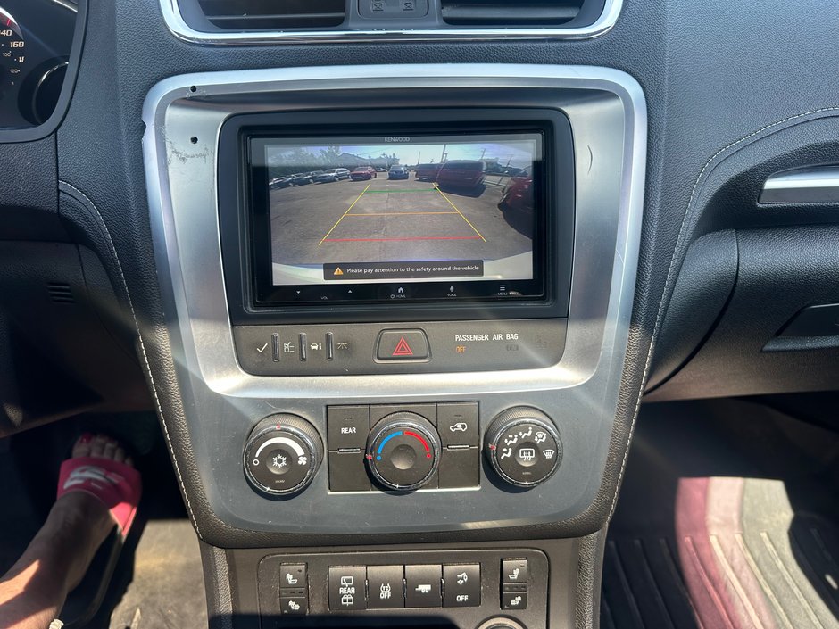 GMC Acadia SLE2 AWD 2013-11