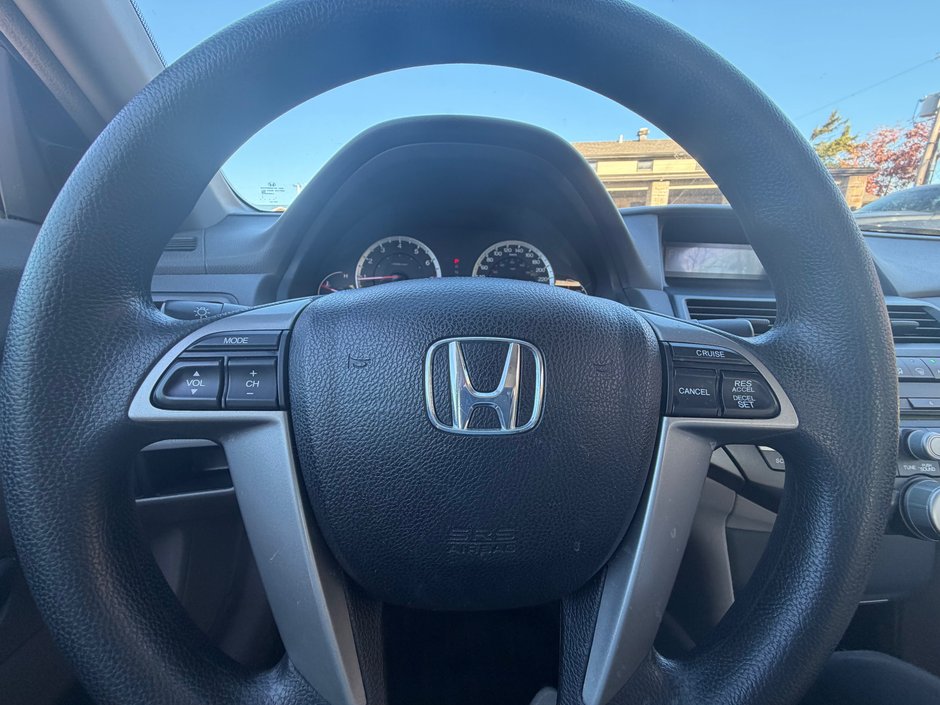 2009 Honda Accord Sedan LX-8