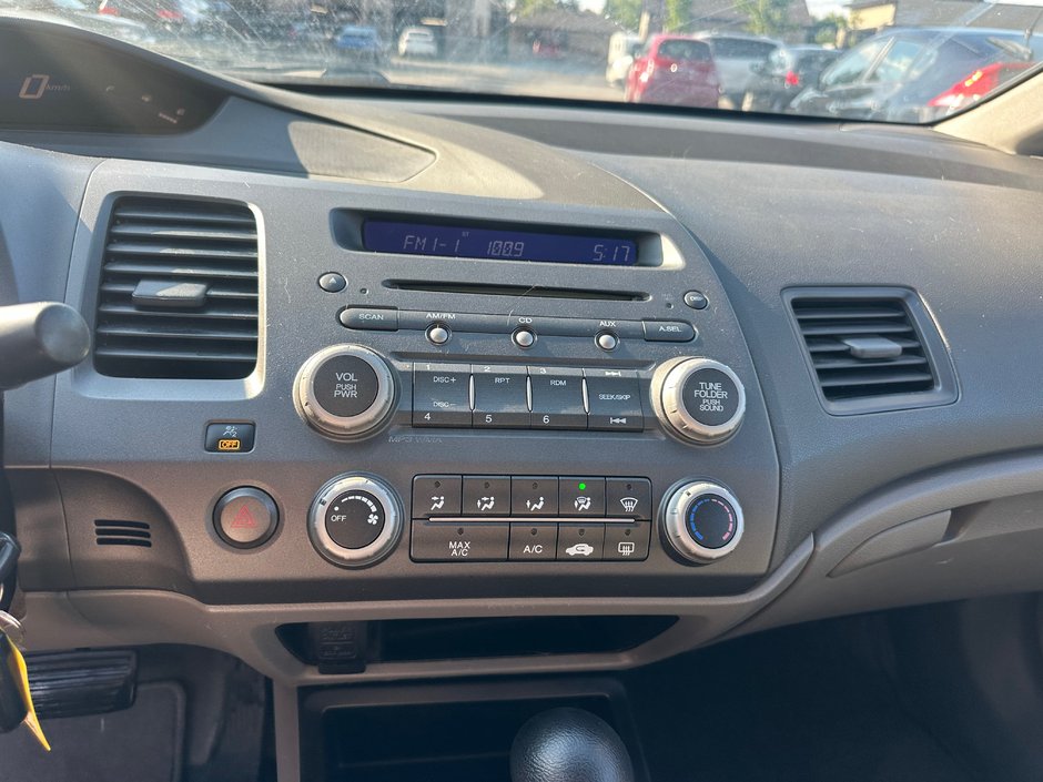 2010 Honda Civic Sdn DX-G-8
