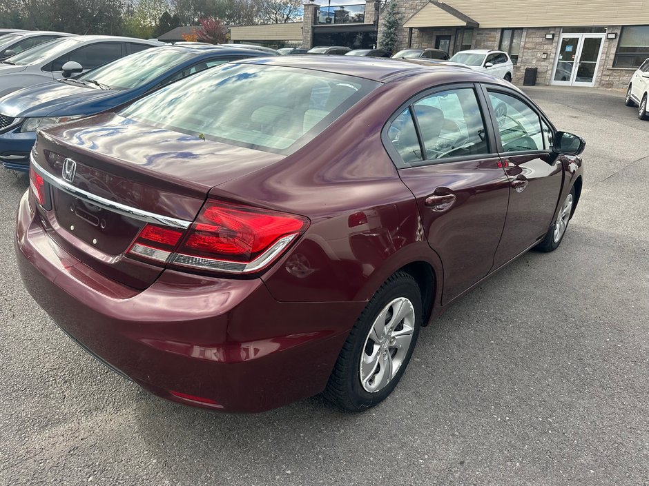 Honda Civic Sedan LX 2015-2
