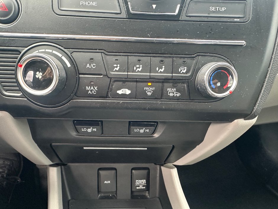 Honda Civic Sedan LX 2015-12