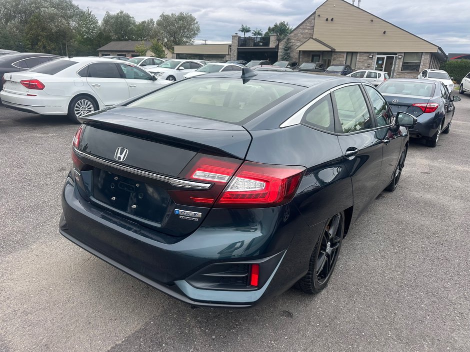 2018 Honda Clarity Plug-In Hybrid Touring-18