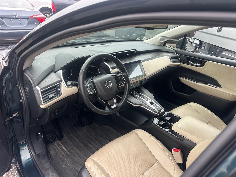 2018 Honda Clarity Plug-In Hybrid Touring-5