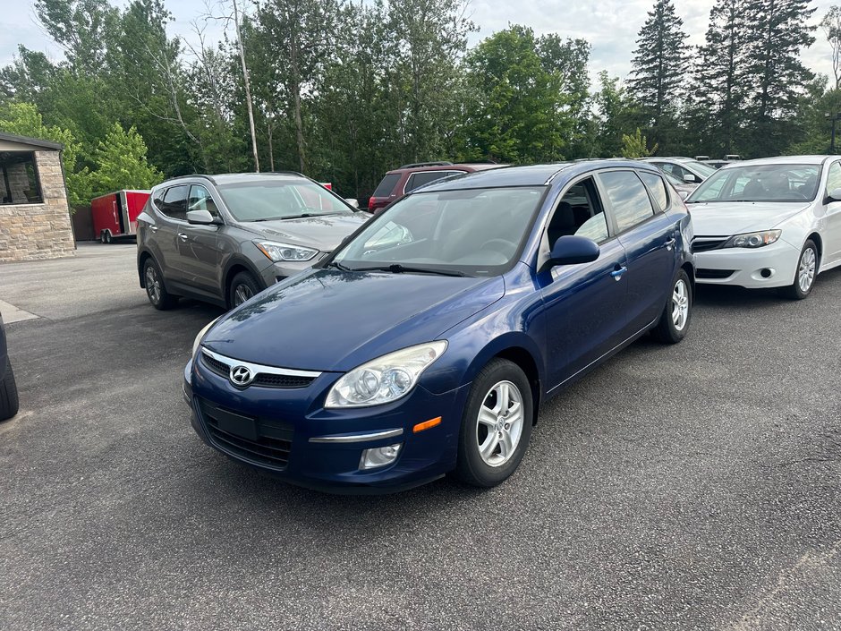 2011 Hyundai Elantra Touring GLS-1
