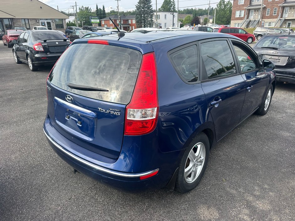2011 Hyundai Elantra Touring GLS-3