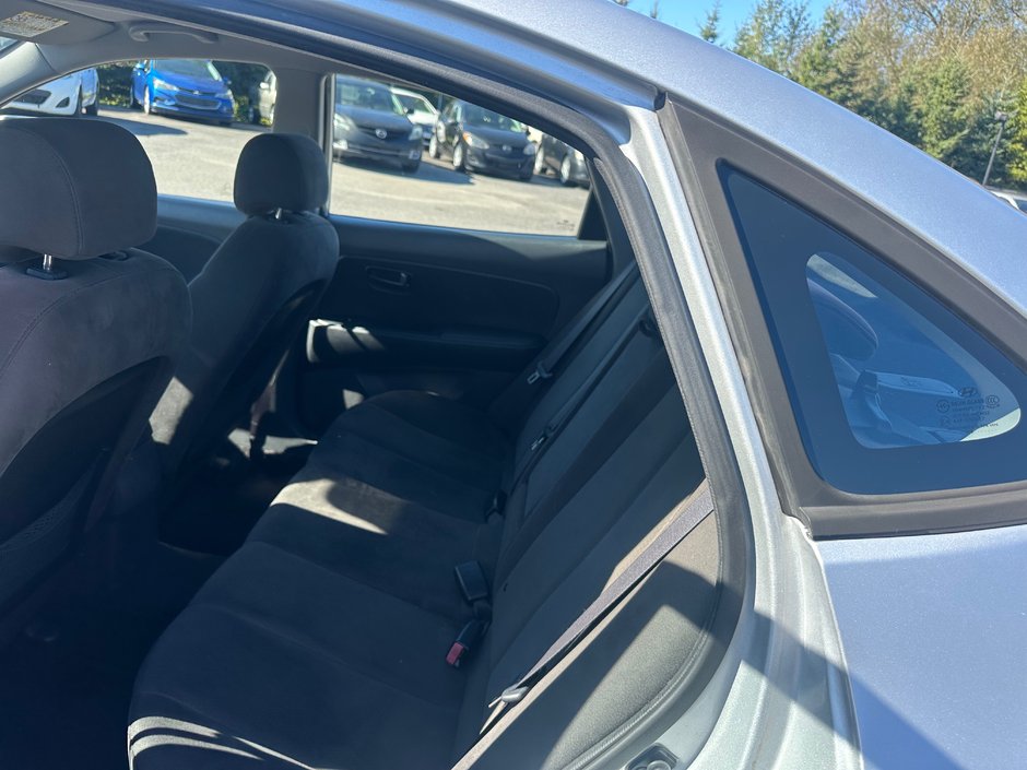 2009 Hyundai Elantra-4