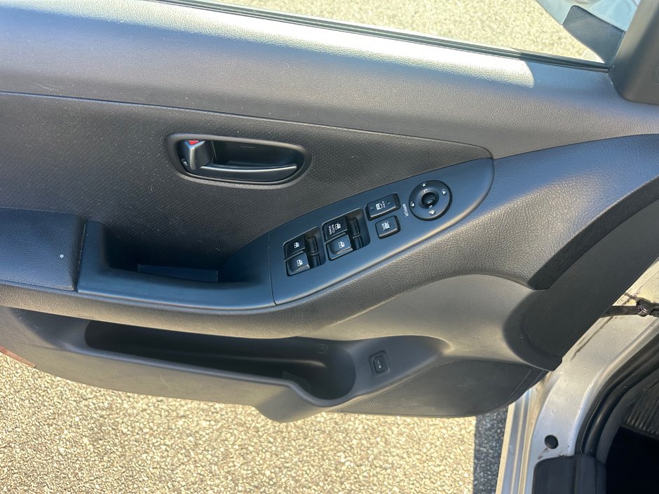 2009 Hyundai Elantra-6