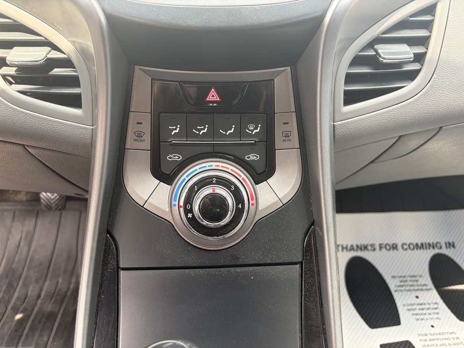 2013 Hyundai Elantra L-11
