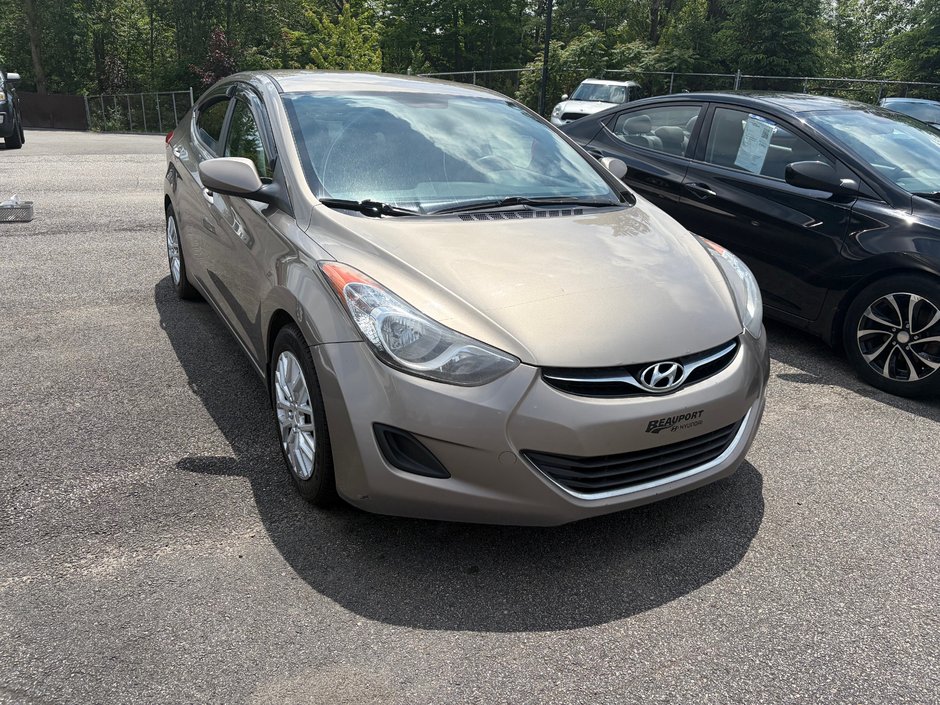2013 Hyundai Elantra L-0