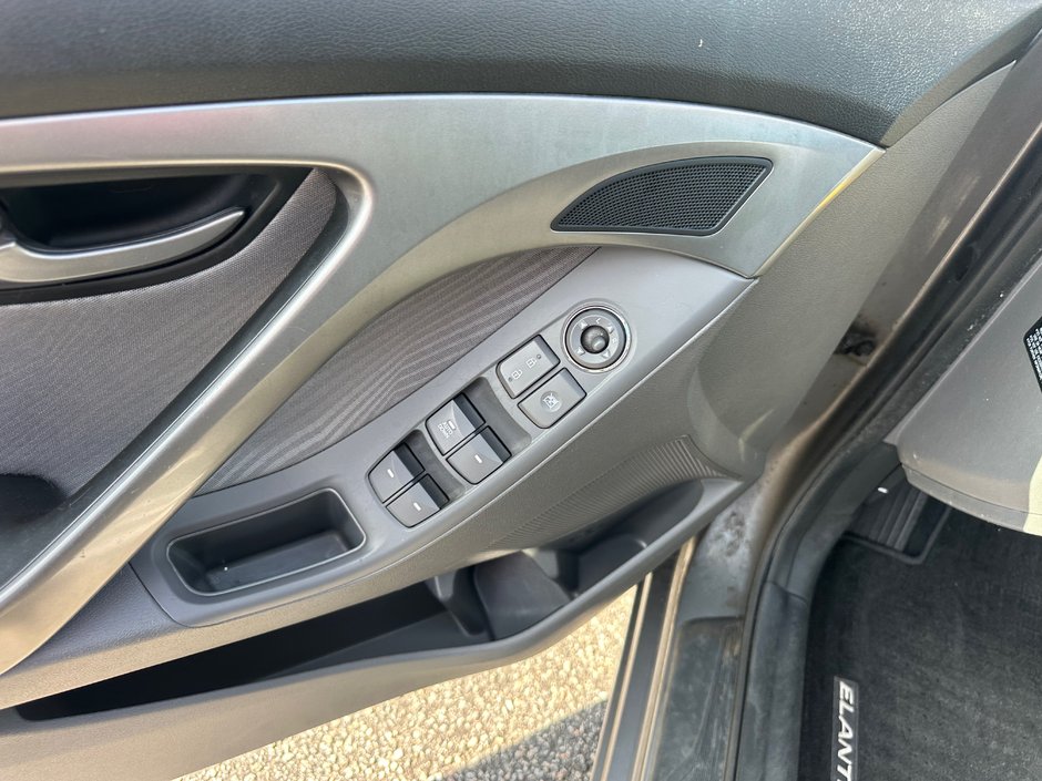 2013 Hyundai Elantra GLS-6