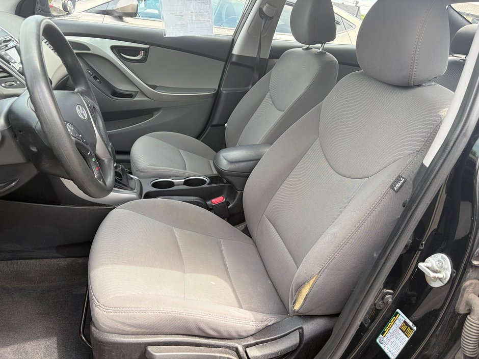 2014 Hyundai Elantra GL-7