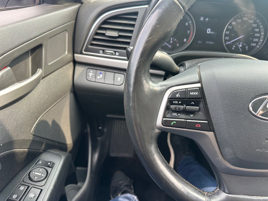 Hyundai Elantra GL 2018-10