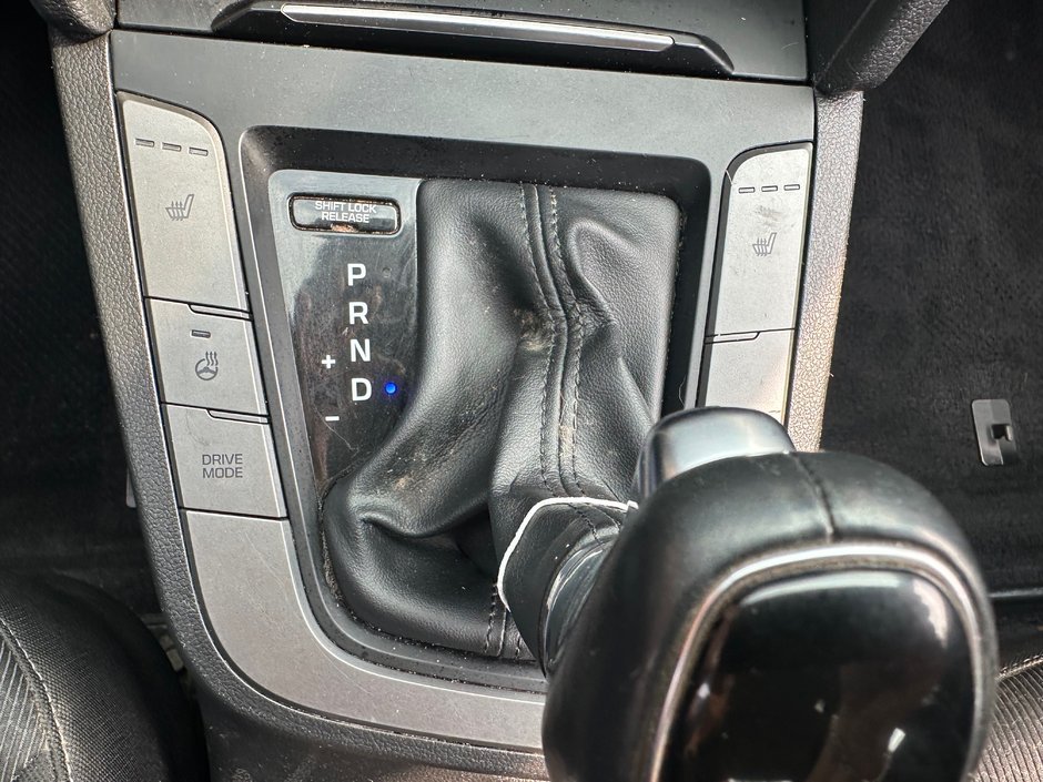 Hyundai Elantra GL 2018-13