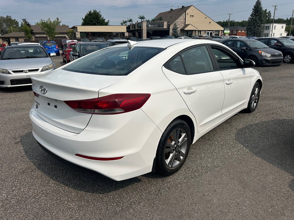 Hyundai Elantra GL 2018-2