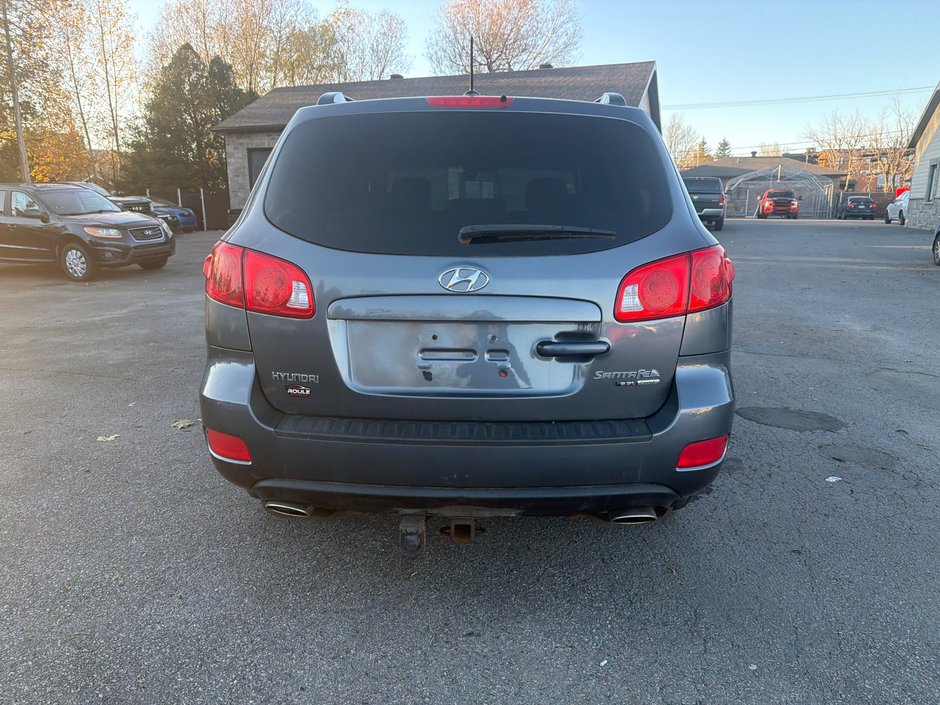 2009 Hyundai Santa Fe GL-4