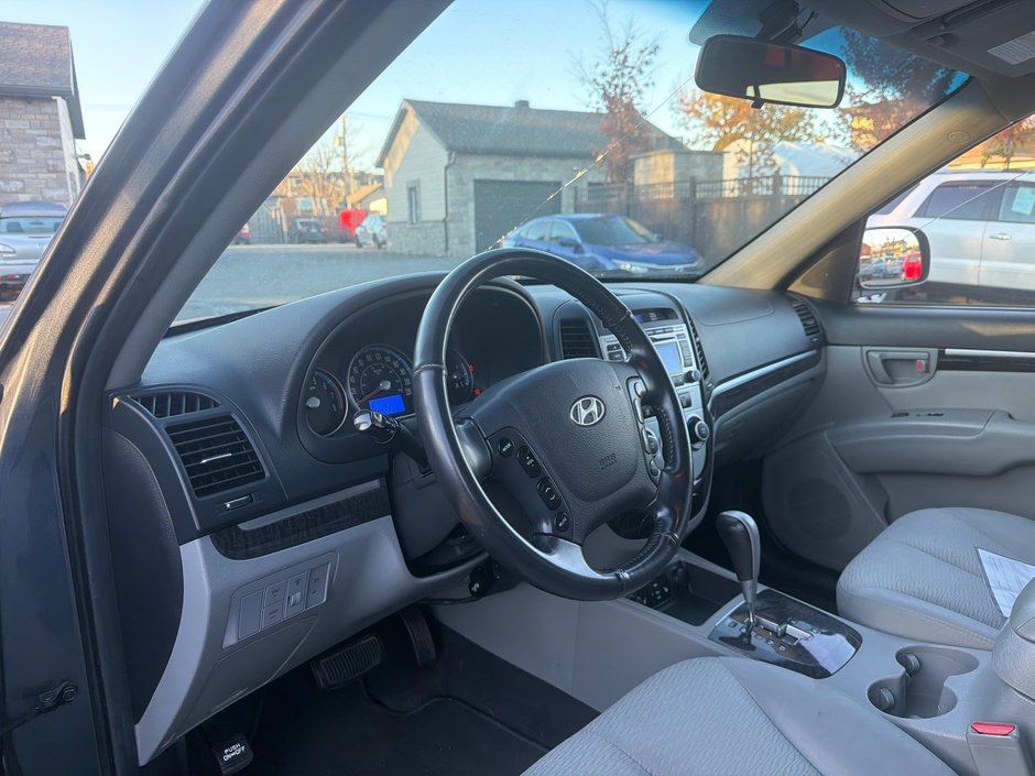2009 Hyundai Santa Fe GL-9